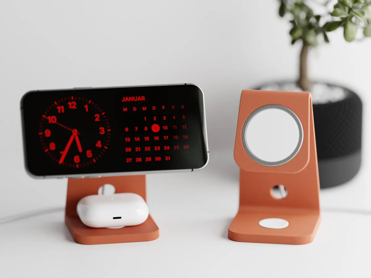Поставка за iPhone с MagSafe зарядно и място за AirPods