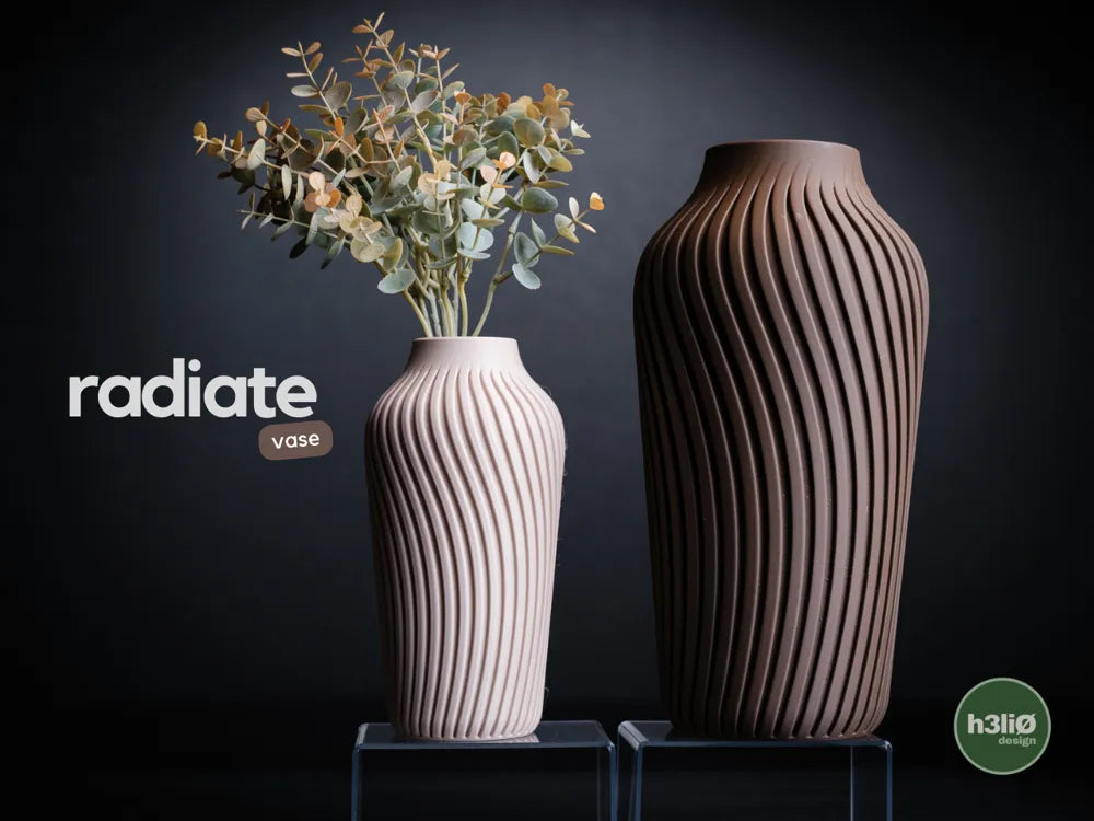 Radiate ваза със спираловидни ребра